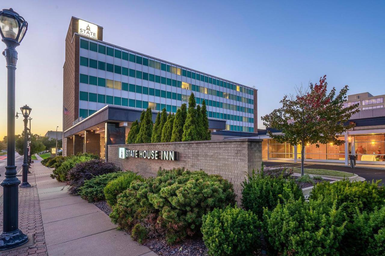 State House Inn, Trademark Collection By Wyndham Springfield Exterior photo